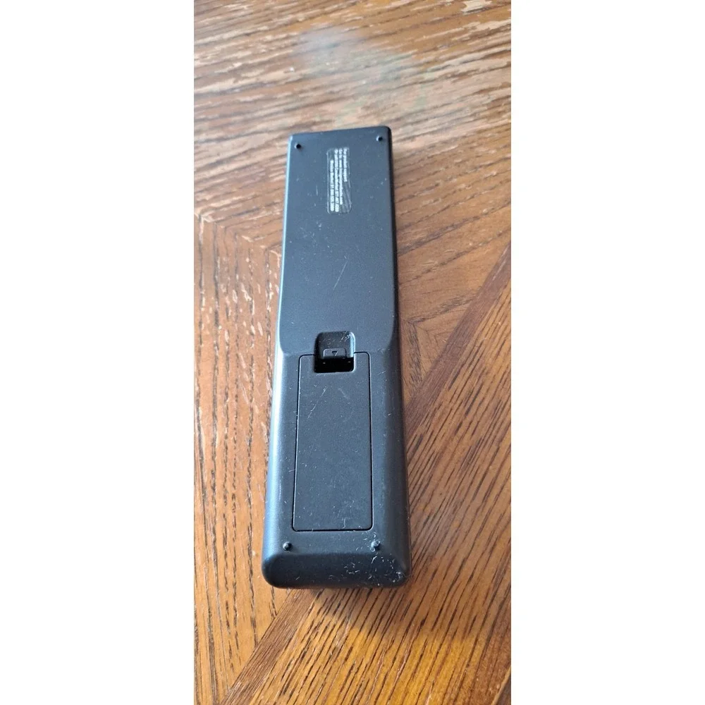 INSIGNIA NS-RC03A-13‎ Remote Control